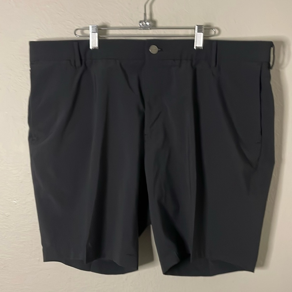 J. Hilburn Men’s 9” Performance Tech Golf Short Black